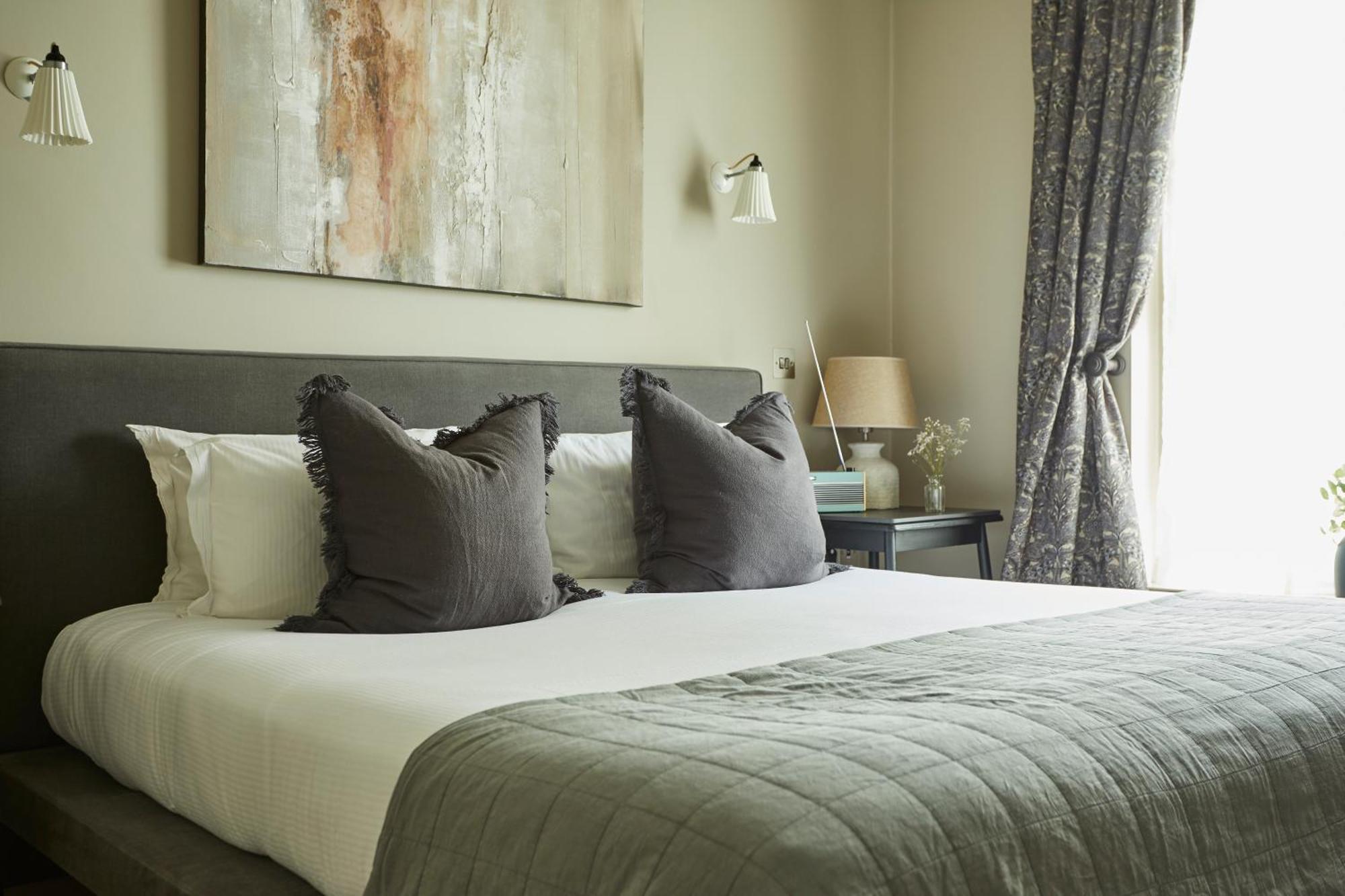 The Grosvenor Arms Hotel Шафтсбъри Екстериор снимка