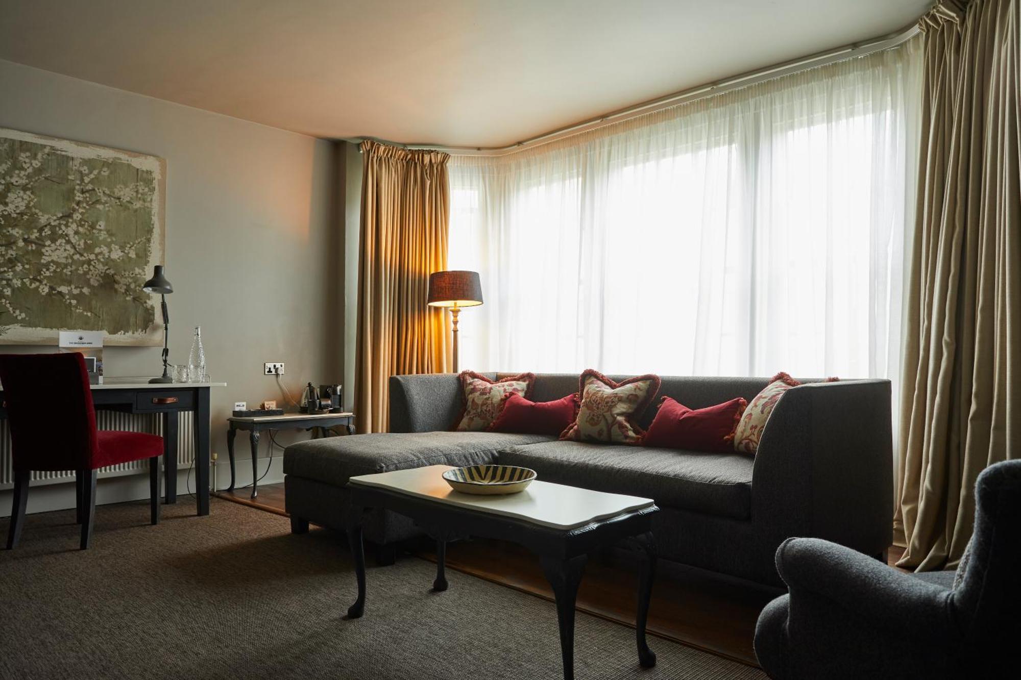 The Grosvenor Arms Hotel Шафтсбъри Екстериор снимка