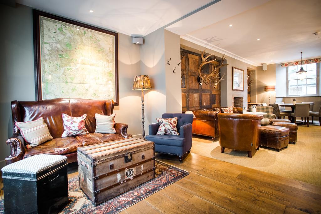The Grosvenor Arms Hotel Шафтсбъри Екстериор снимка