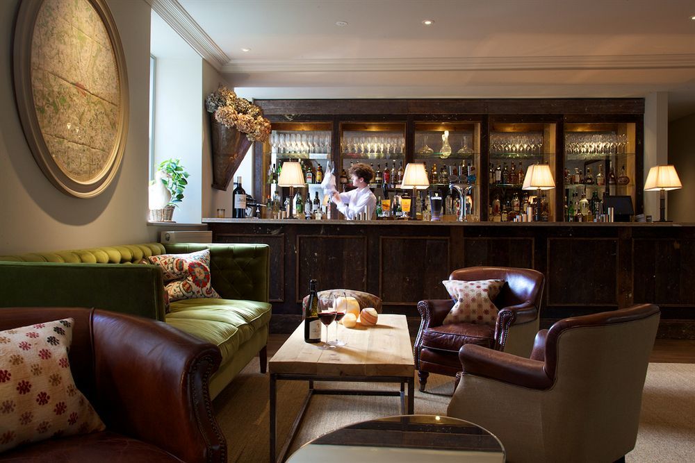 The Grosvenor Arms Hotel Шафтсбъри Екстериор снимка